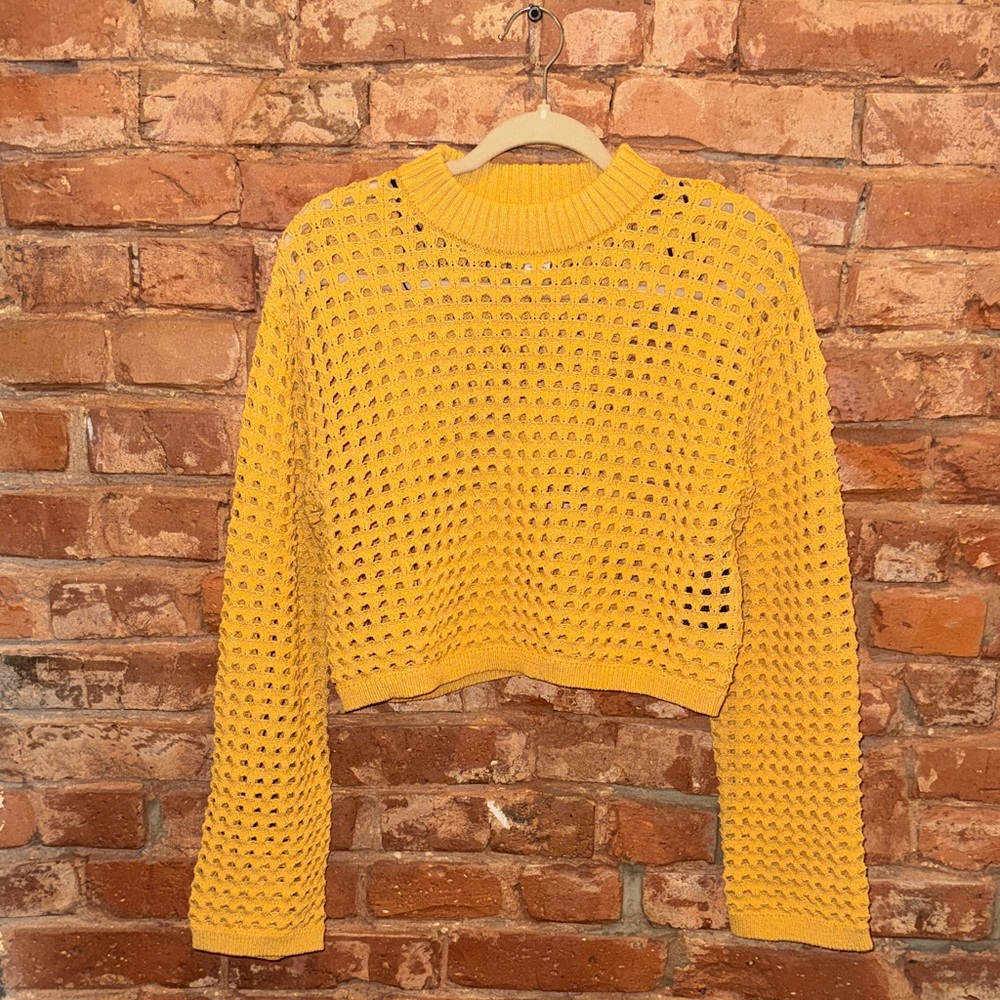 H&M Mustard Open-Weave Cropped Sweater